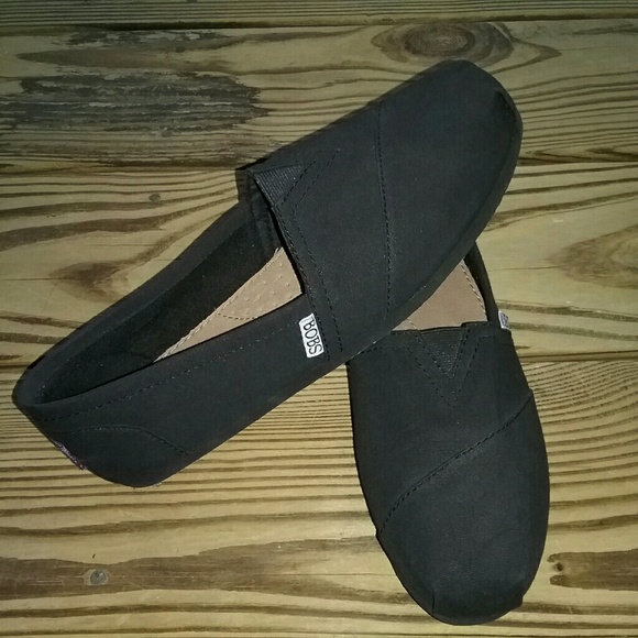 Skechers Shoes - BOBS by Skechers Slip-On Wide Classic Canvas